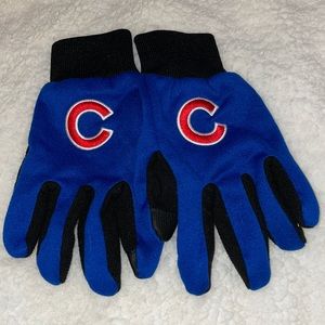 CUBS GLOVES